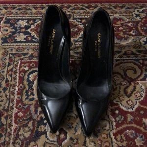Saint Laurent Patent Pumps